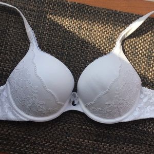 Victoria’s Secret Bra